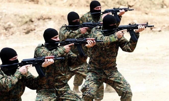 Incident in Ali al-Tahir injures Israeli officer and Hezbollah fighters