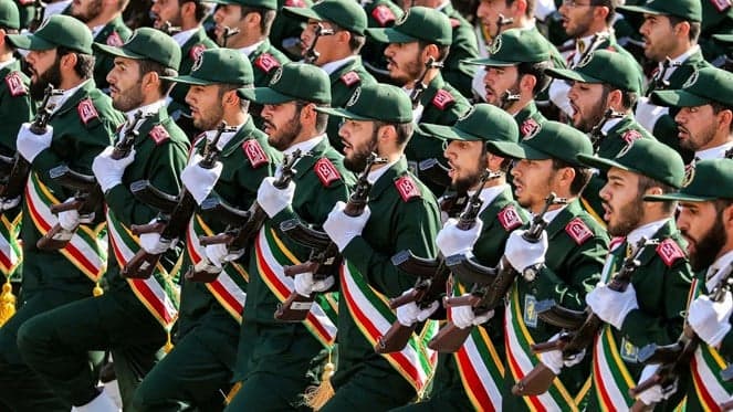 Iranian Guard targets US vessel near Hormuz
