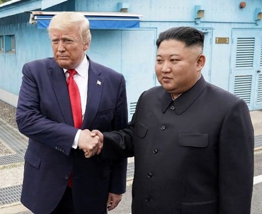 Trump discusses talks with Kim Jong Un