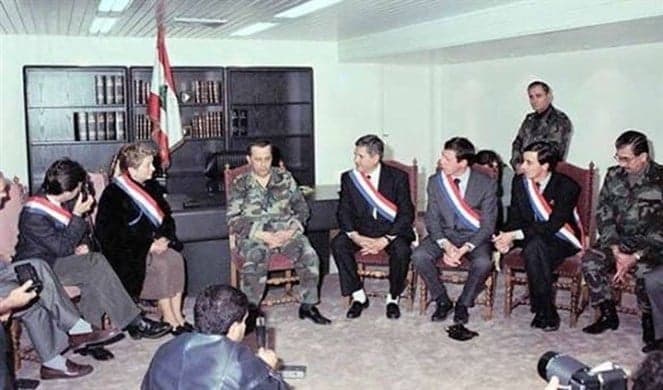 Michel Aoun warns on Syria exit