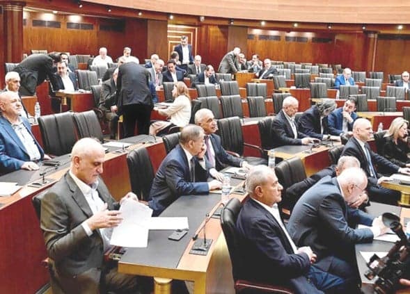مواجهات في مجلس النواب