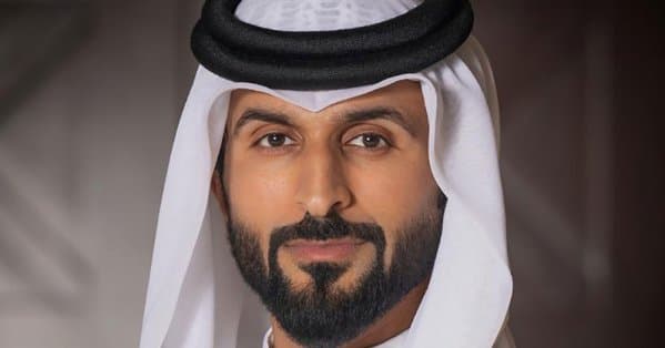 سمو الشيخ ناصر بن حمد يؤكد أهمية الثقة في الشباب