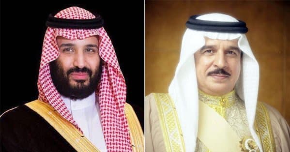الملك وولي العهد يناقشان الأوضاع الإقليمية