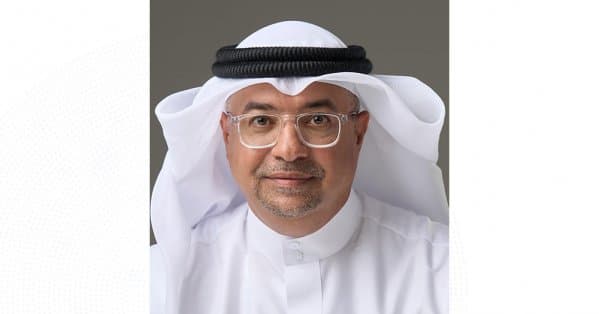 الحمادي يبارك فوز "البلاد" بجائزة العام