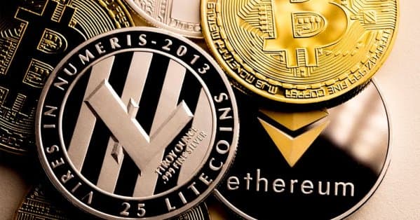 Coinbase predicts tenfold stablecoin growth by 2030