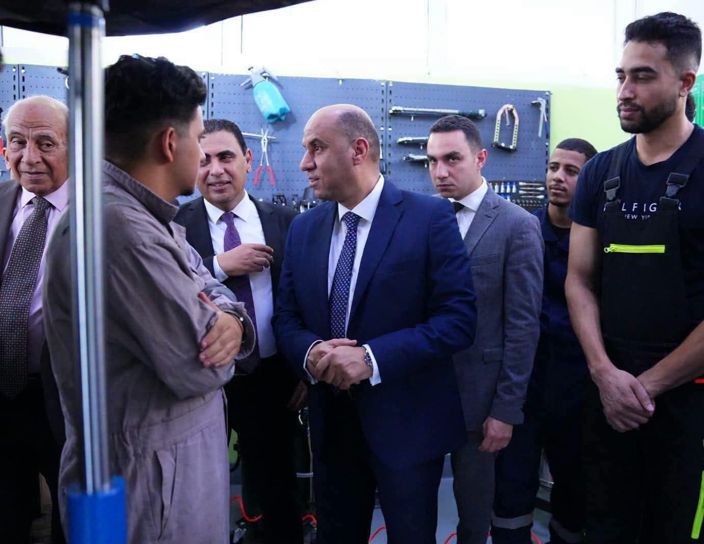 وزير العمل يطلق برامج تأهيل للشباب بالتعاون مع جامعة ساكسوني مصر