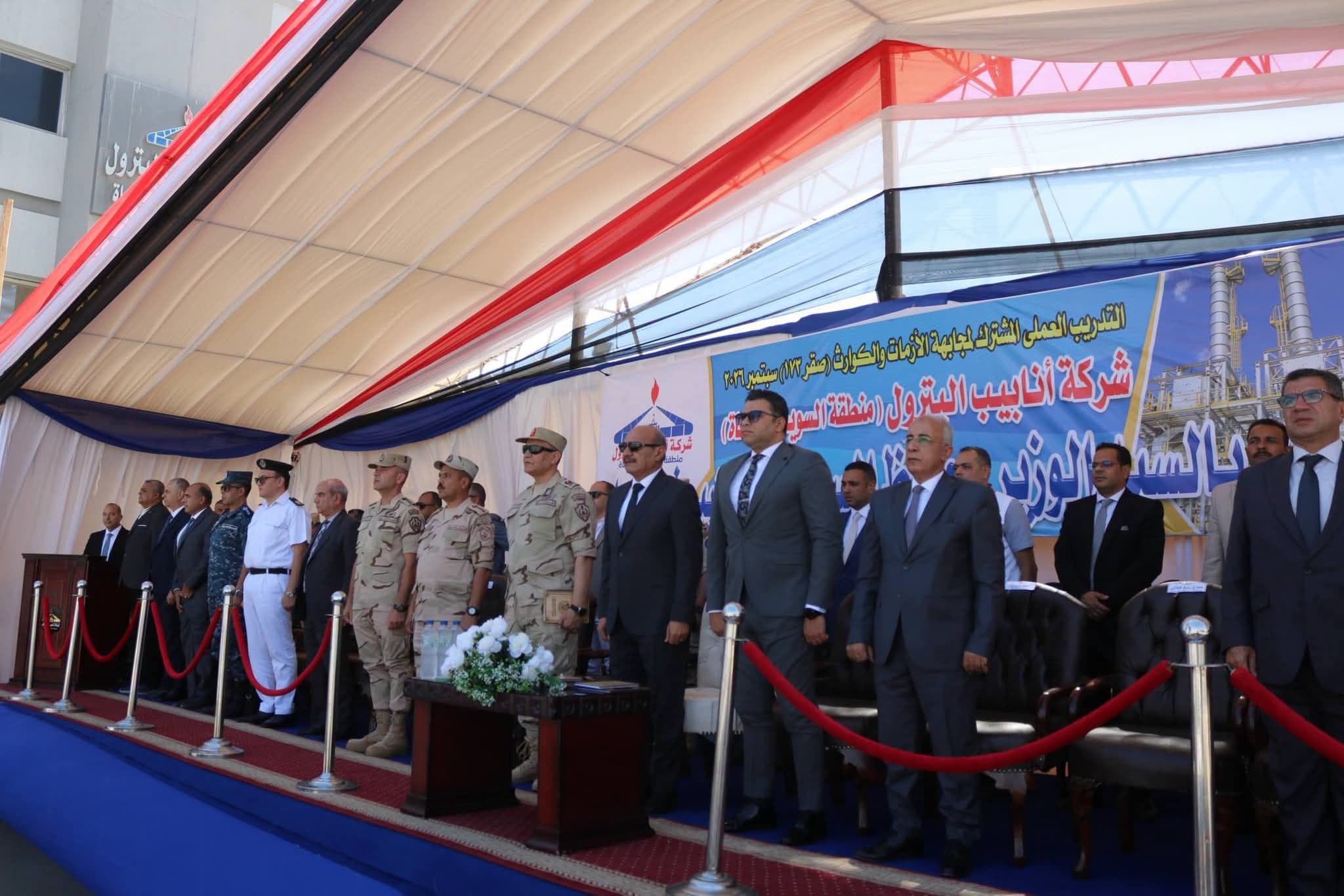 Suez Governor Observes Saqr 173 Drill