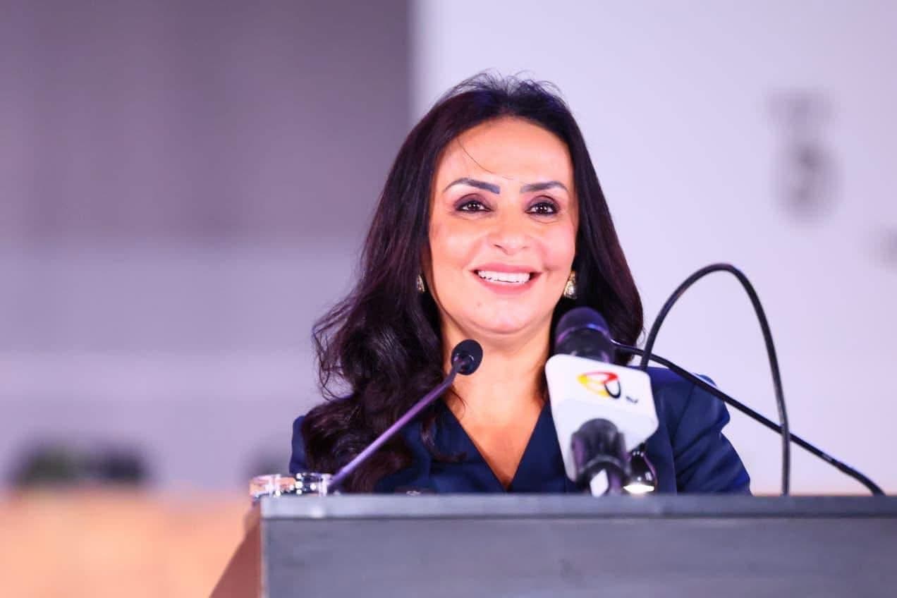 ترحيل 1828 منحة أجنبية بقيمة 13مليار جنيه