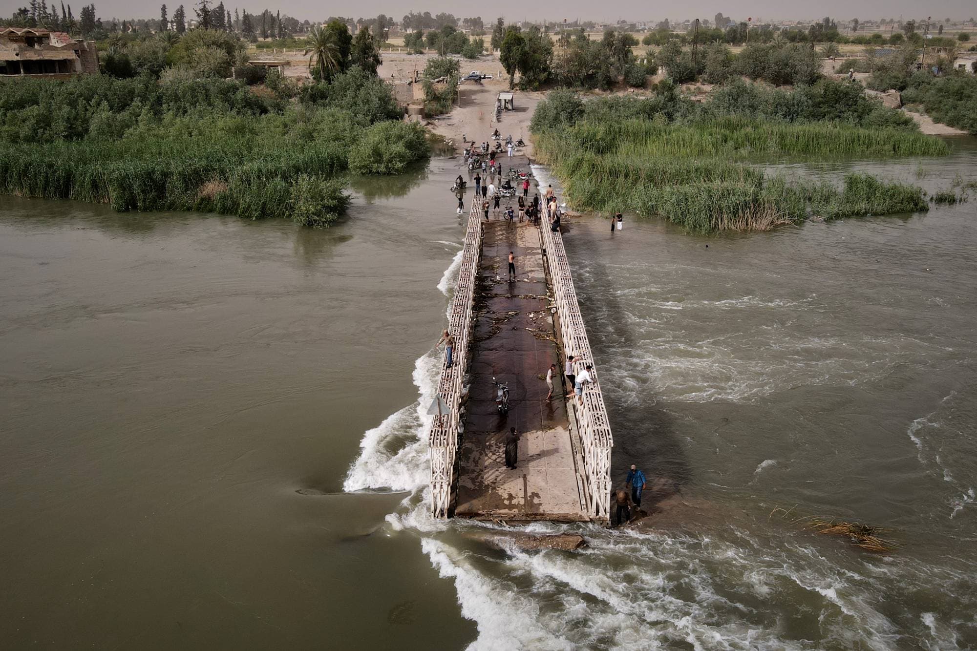 Floods Damage 10,000 Dunams in Deir ez-Zor