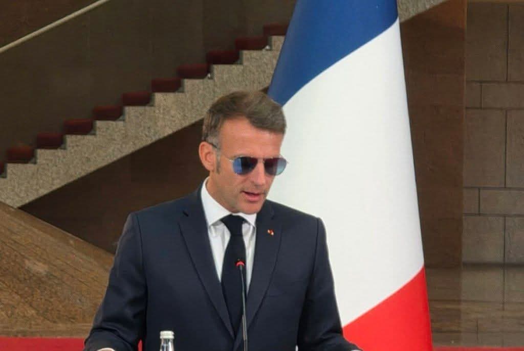 Macron announces plans to strengthen relations with Syria and appoint ambassadors from both countries
