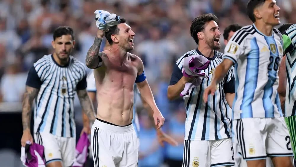 الأرجنتين تتغلب على سويسرا في الوقت الإضافي وتقصىها من كأس العالم للتأهل لنصف النهائي لمواجهة إنجلترا