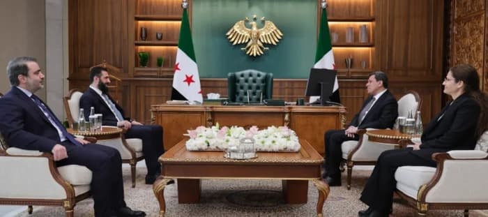 الشرع يناقش مع مظلوم عبدي تنفيذ اتفاق 29 كانون الثاني
