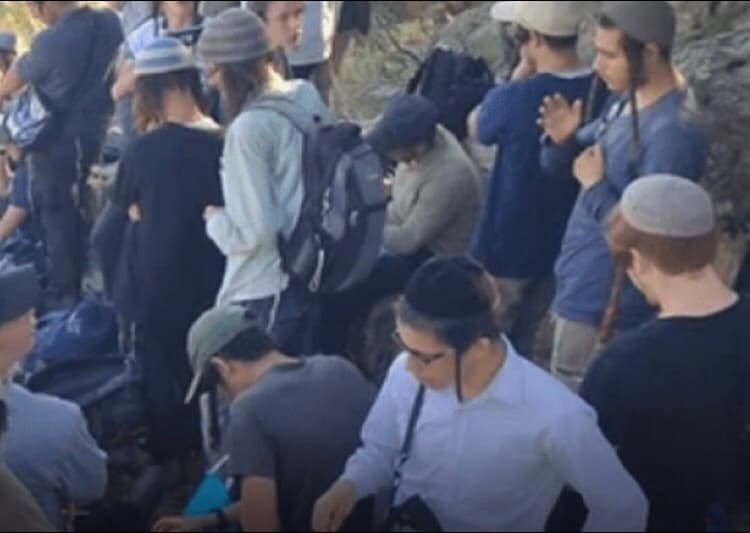 الجيش الإسرائيلي يعيد ثلاثة مستوطنين تسللوا لسوريا