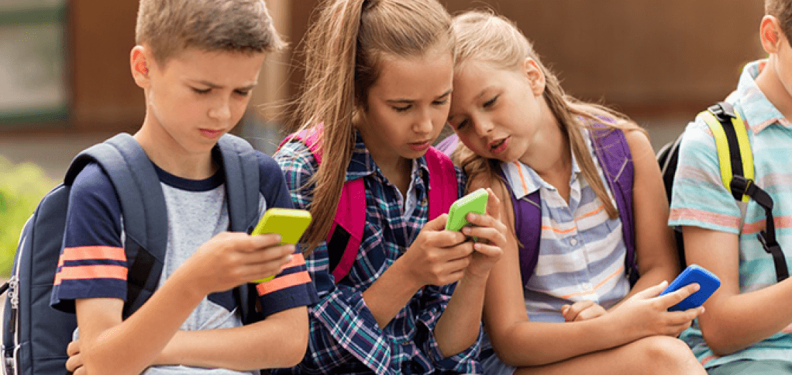 France bans student phone use in schools