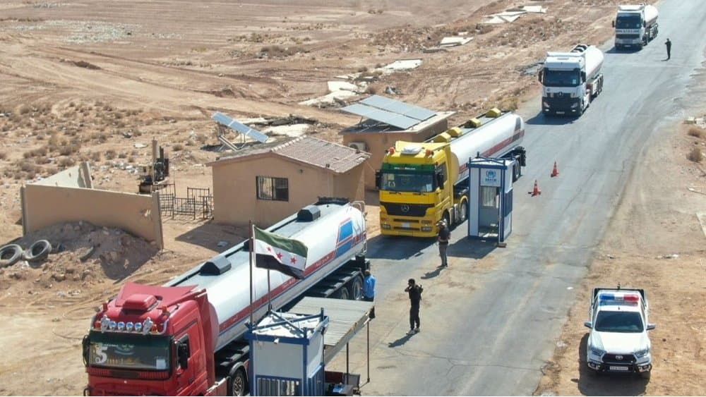 عبور 75 ألف شاحنة عبر التنف منذ إعادة افتتاحه