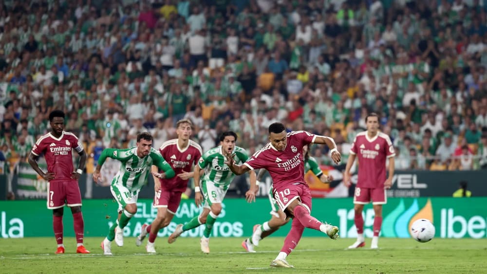ريال مدريد يخسر أمام بيتيس في الليغا