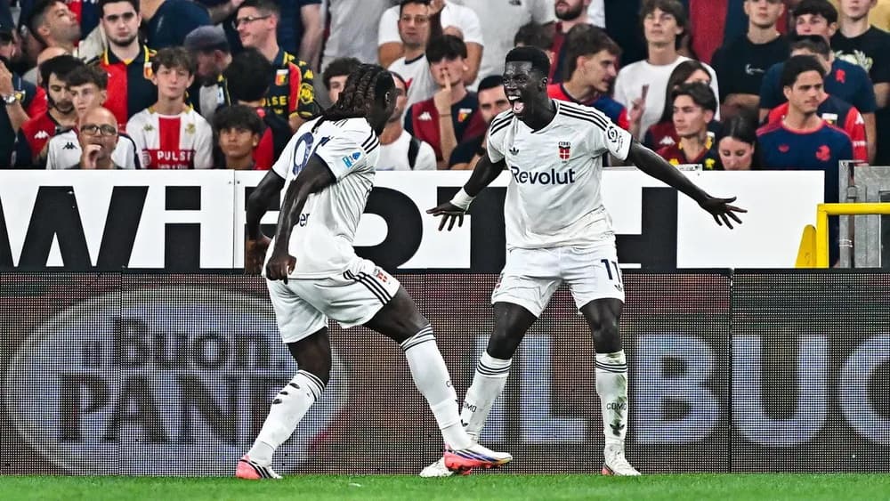 كومو يتفوق على جنوى ويتصدر الدوري