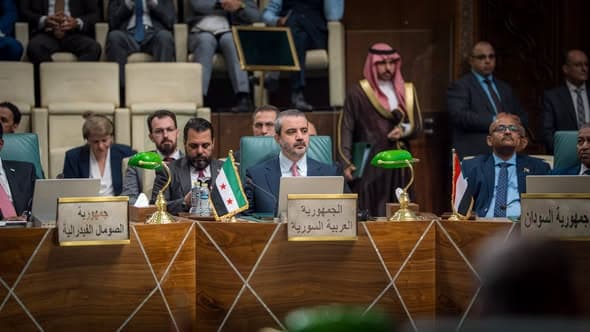 الشيباني يؤكد التمسك بالحل السلمي