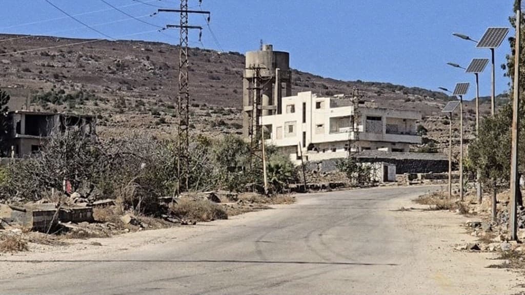 الاحتلال الإسرائيلي يتوغل في قرية بريقة
