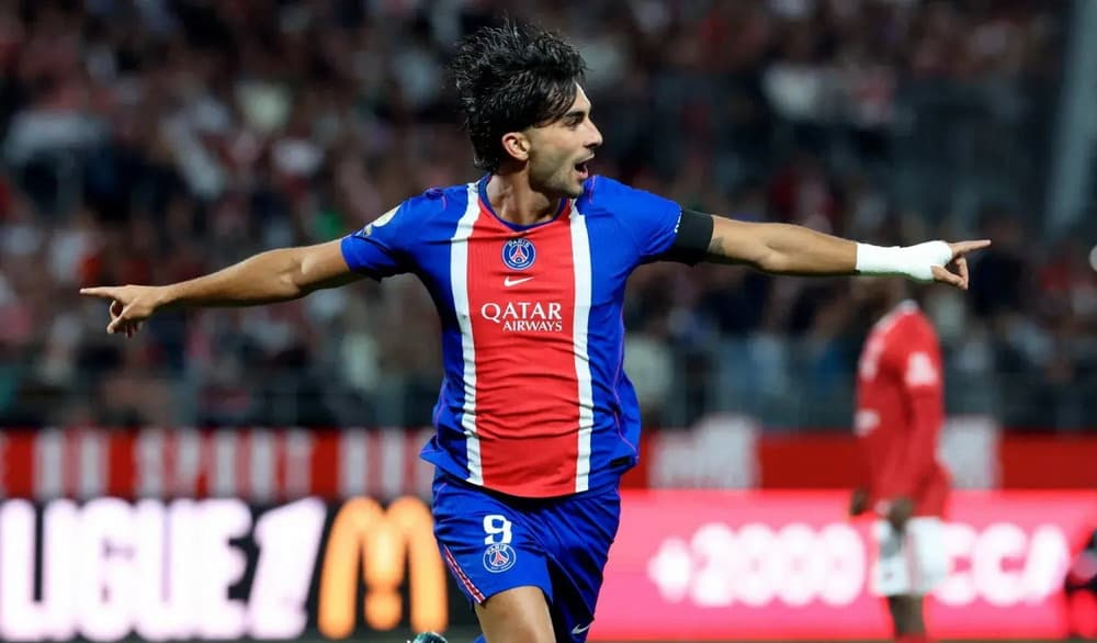 Tors Guides PSG to First Ligue 1 Win