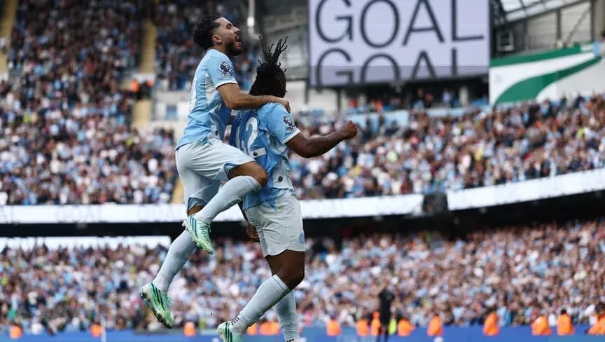 Manchester City leads after big win