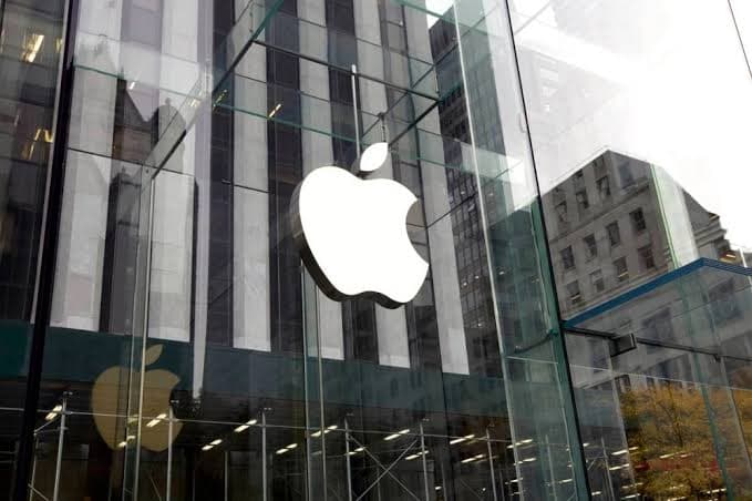 Apple faces billion-dollar patent fine