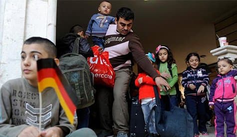 سانا: لا نية لترحيل 700 ألف لاجئ بألماني