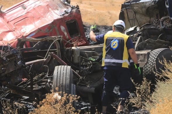 الدفاع المدني يسجلوفيات وإصابات بحوادث سير في سوريا