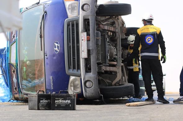 الدفاع المدني يسجل وفيات وإصابات في حوادث بسوريا