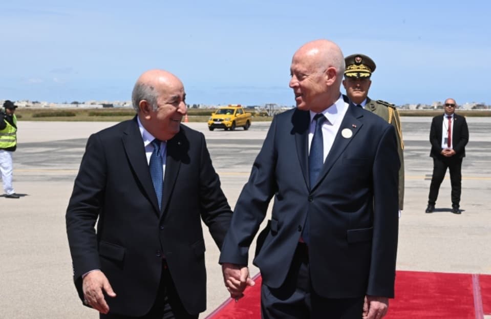 Saied and Tebboune Hold Phone Talk