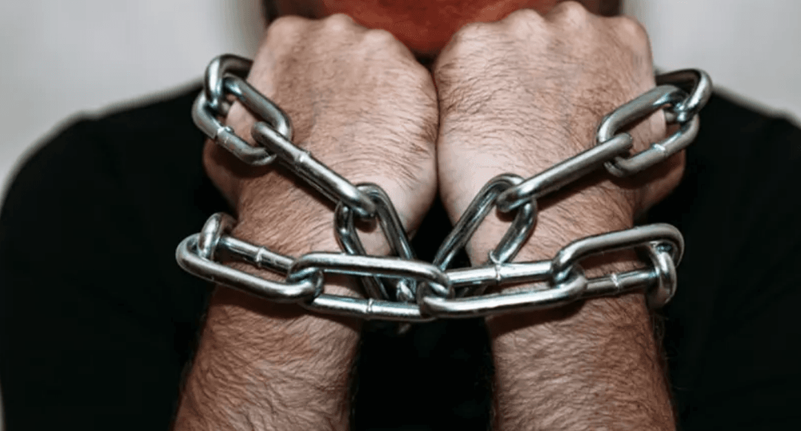 فاتورة جديدة ت burden المؤسسات الصغيرة