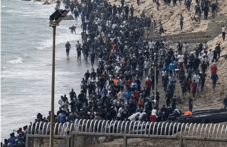 Tunisia Telegraph: Migrants storm Ceuta, Spain seeks military aid