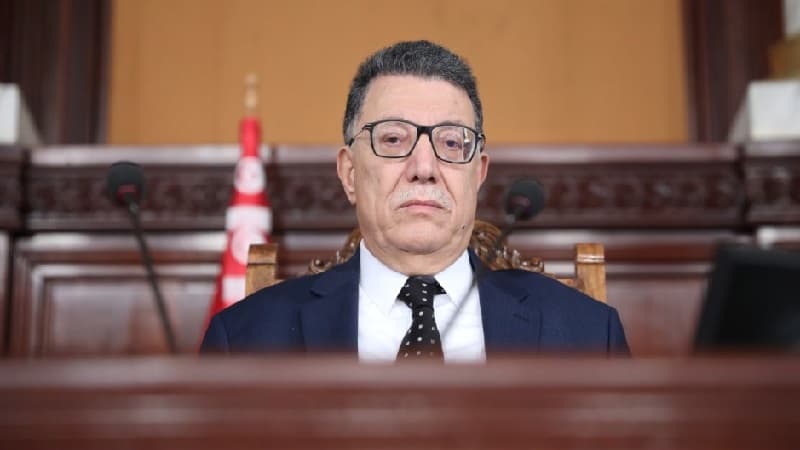 حقيقة فيديو بكاء إبراهيم بودربالة بعد المصادقة على القروض