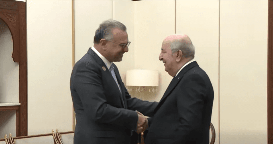 مستشار ترامب يصل الجزائر