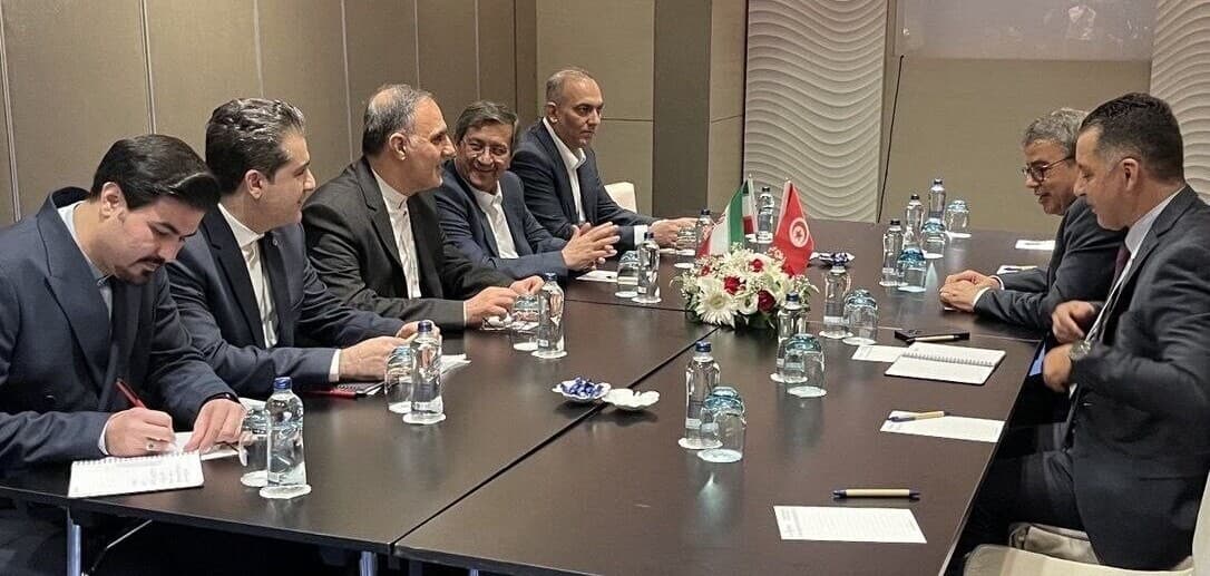 Tunisia and Iran Discuss Banking Ties