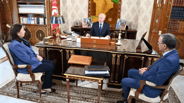 سعيد يعتبر أعطاب الماء والكهرباء والحرائق جريمة