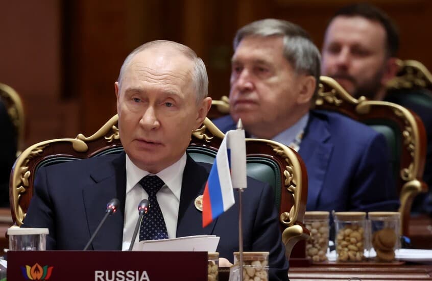 Putin Urges UN and WTO Reforms