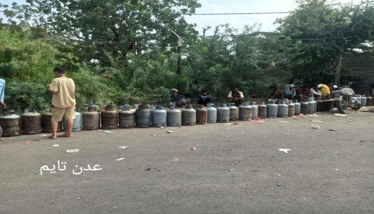 Lahj Taxi Vehicles Worsen Gas Shortage