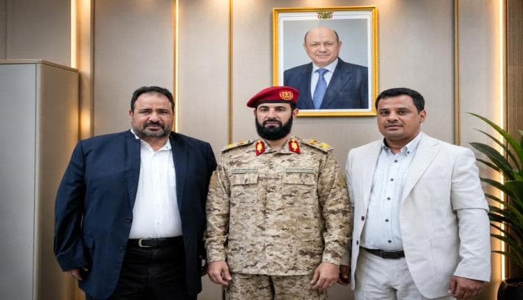 مدير شركة النفط بعدن يزور أبين ويوقع اتفاق أمني