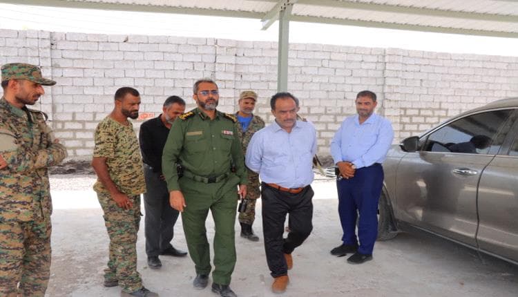 Al-Zahri reviews projects in Al-Areesh