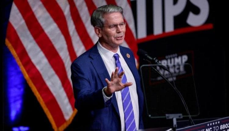 US Declares Iran Isolated and Continues Strait Blockade