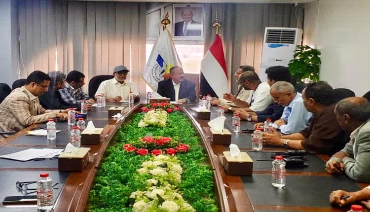اجتماع طارئ في مطار عدن لتعزيز الجاهزية