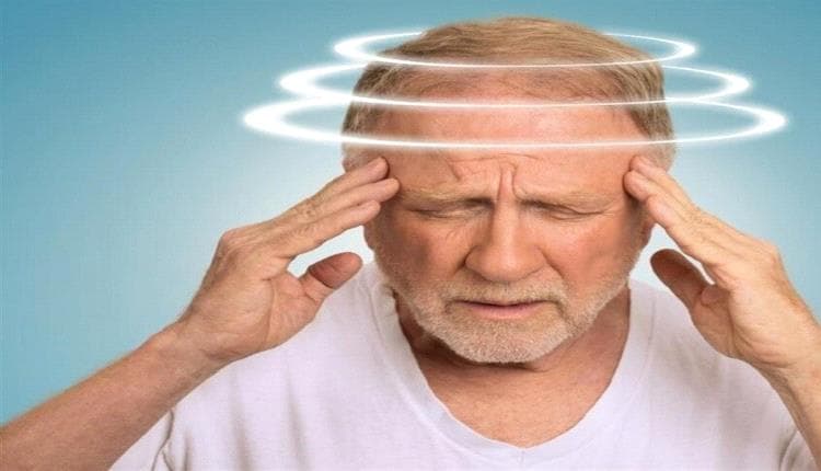 منوعات - أسباب الدوخة عند النهوض المفاجئ