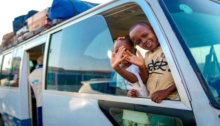 King Salman Center repatriates Somali refugees from Yemen