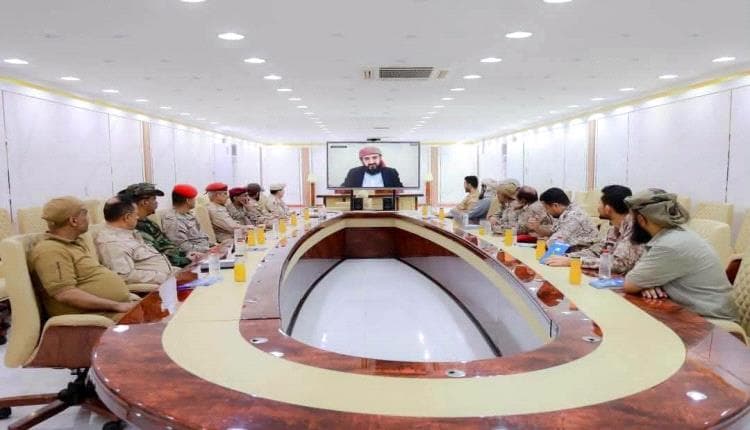 Al-Mahrami reviews front updates with Support Axis leaders