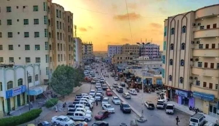 Citizens in Al-Ghaydah Yemen Report Water Bottle Selling for 600 Riyals, Tripling Official Price
