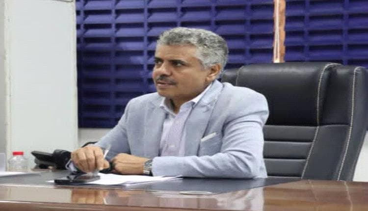 صحفي: ماهان هانت أكبر شنباتهم وتريدون منهم تحرير صنعاء؟