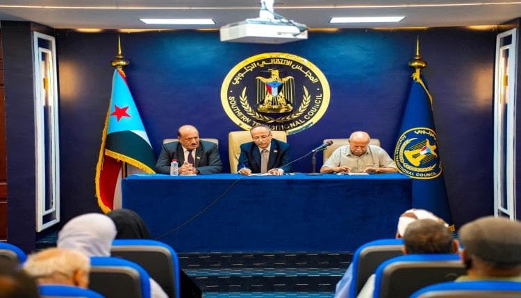 قيادات جنوبية تبحث توحيد الصف وتعزيز الحوار لمواجهة تحديات المرحلة