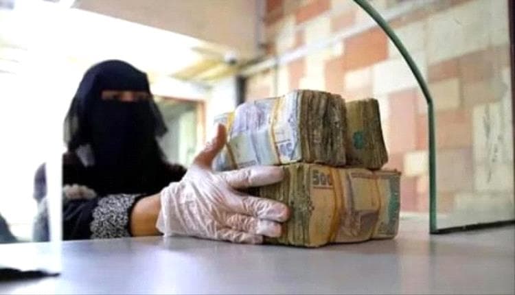 Ministry of Interior announces April salaries begin disbursing today, with ongoing efforts to complete remaining payments