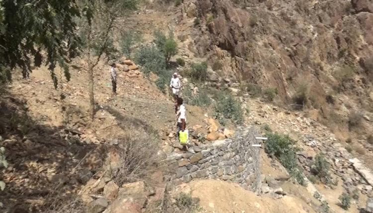 Community Demands Completion of Vital Rural Lahj Road Project